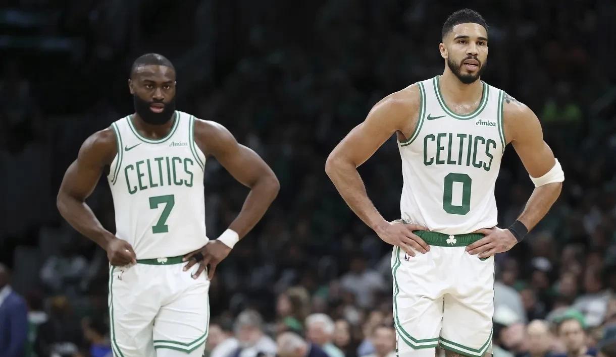 PG游戏-塔图姆赛事官方发布逆转新规，瑞士队争议不断！的简单介绍